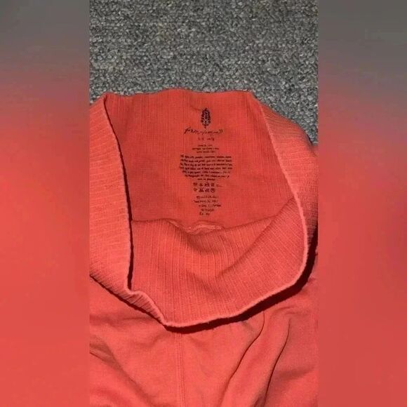 Free People Movement High-Rise 7/8 Good Karma Legging Pomelo‎ - Picture 5 of 5